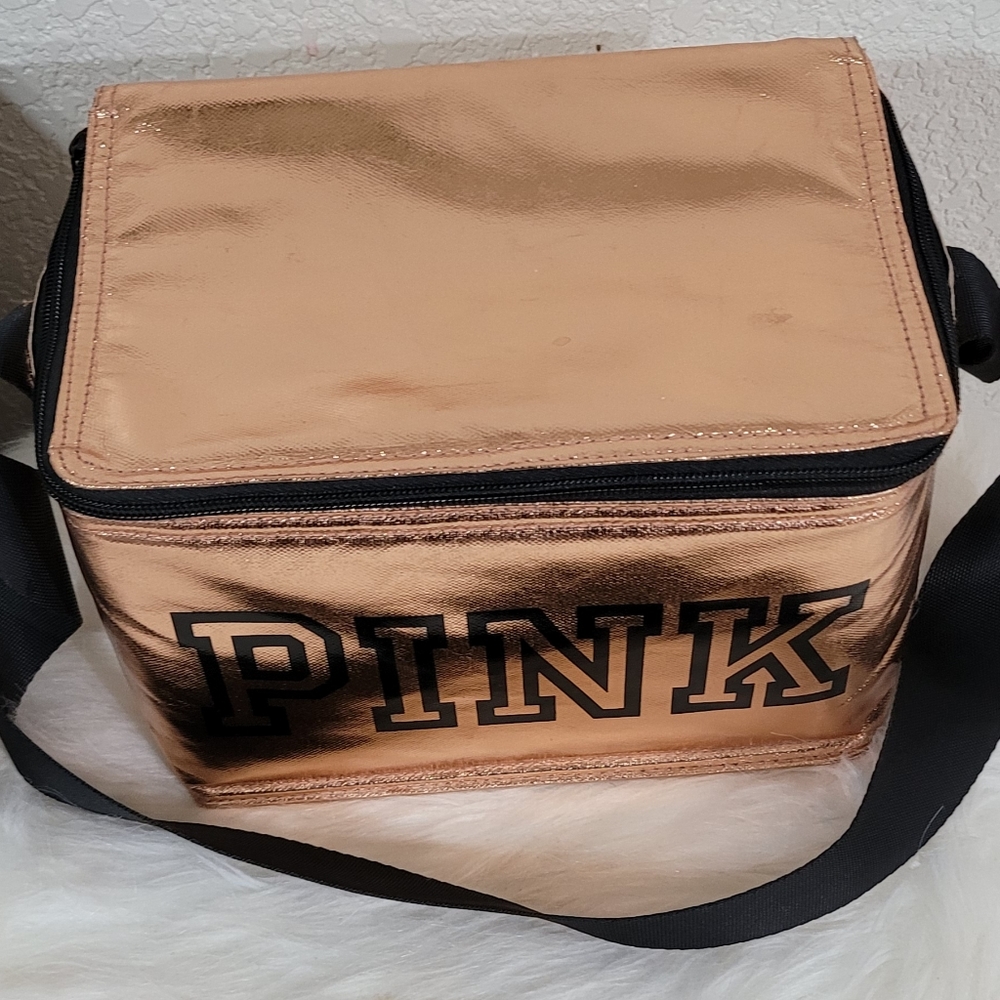 PINK lunch box. - Picture 5 of 5